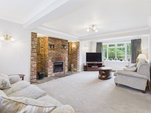 sitting room - click for photo gallery